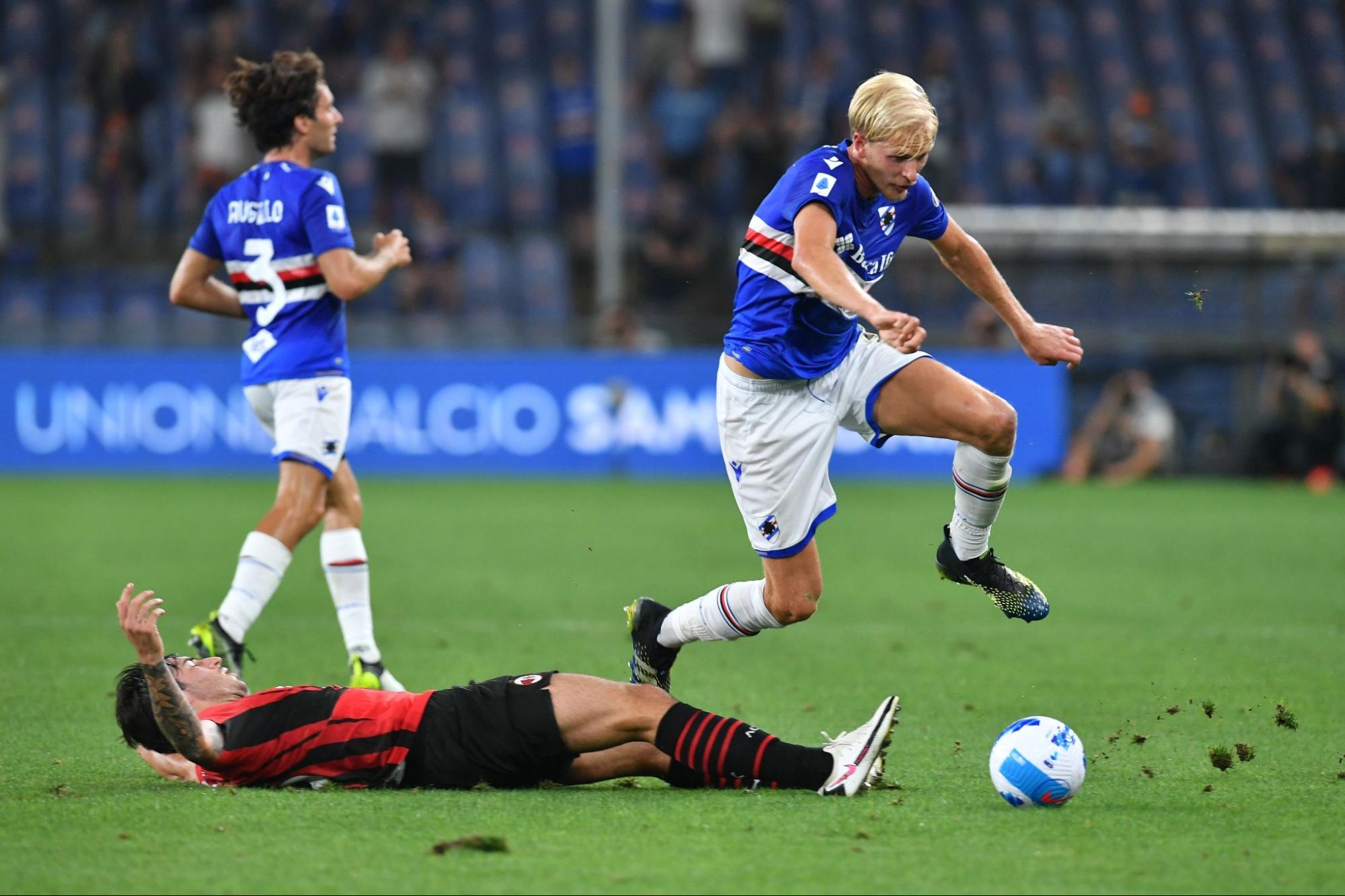 Soi kèo bóng đá Ý trận cầu Sampdoria vs Spezia nên chọn vào cửa Châu Á